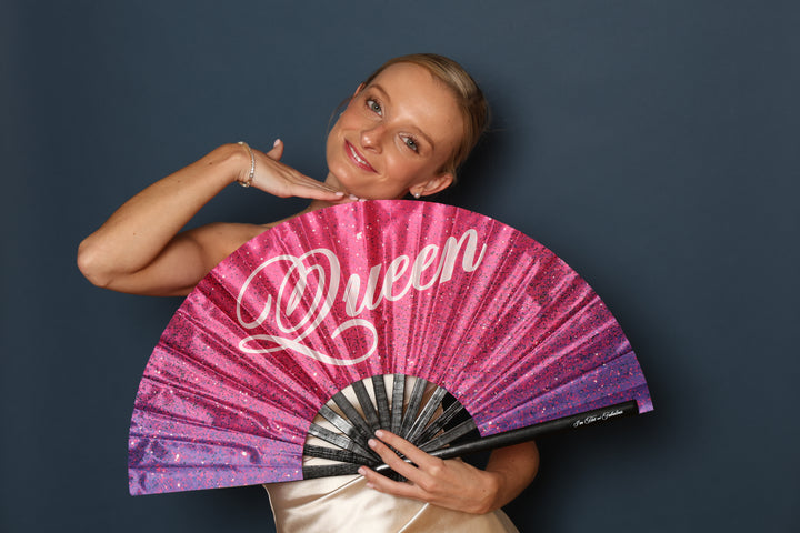 Girl with Queen xl folding fan